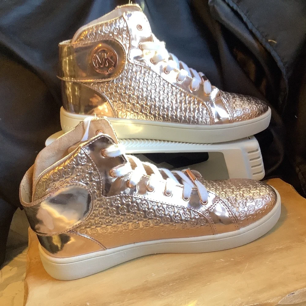 EUC Michael Kors Gold Embossed Ivy Lexie hi top‎ sneakers - Picture 3 of 13